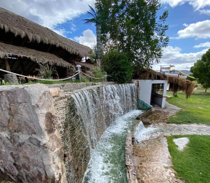 Aguas Termales Las Pampas 